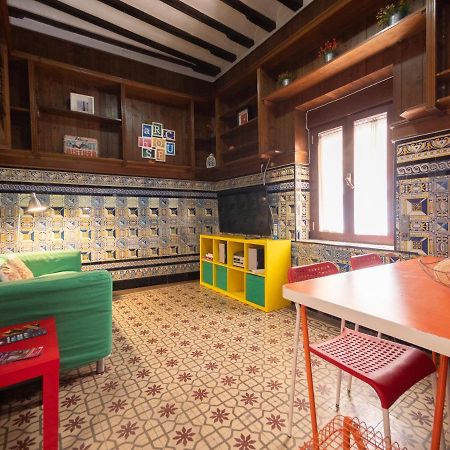 Arc House Sevilla Only Adults Eksteriør billede